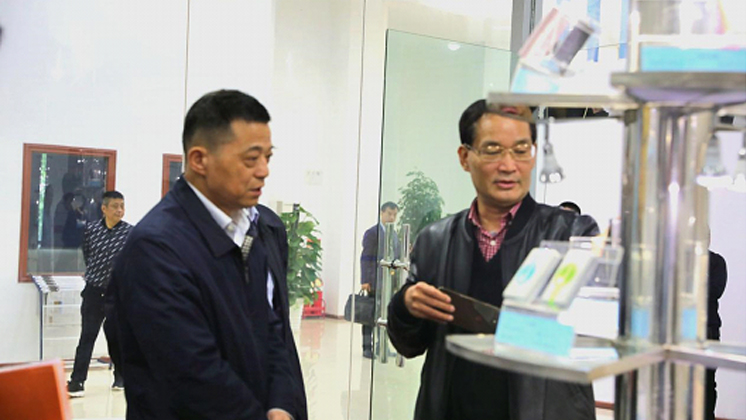 郴州市人大常委會黨組書記張愛國 來公司視察調研